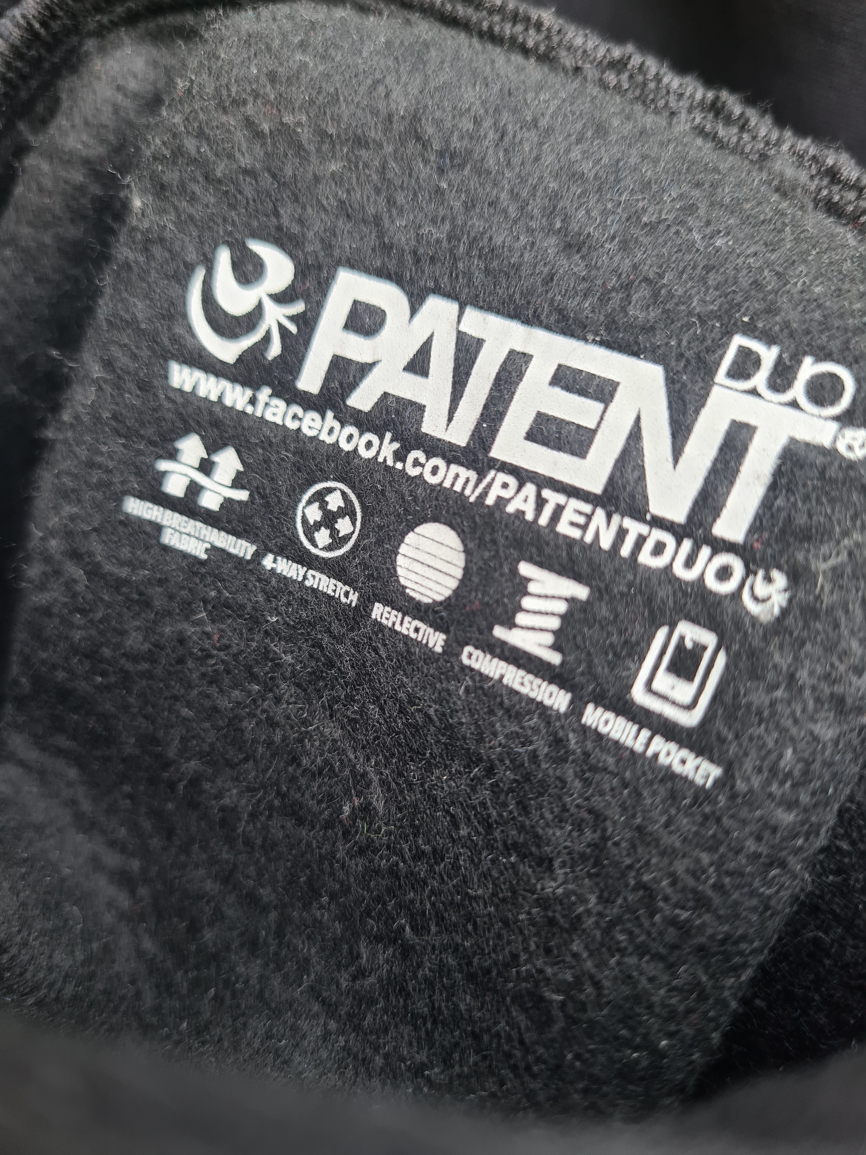 Kapucnis-Hooded jóga / streetwear jóga, pilates pulóver IKIGAI FEKETE